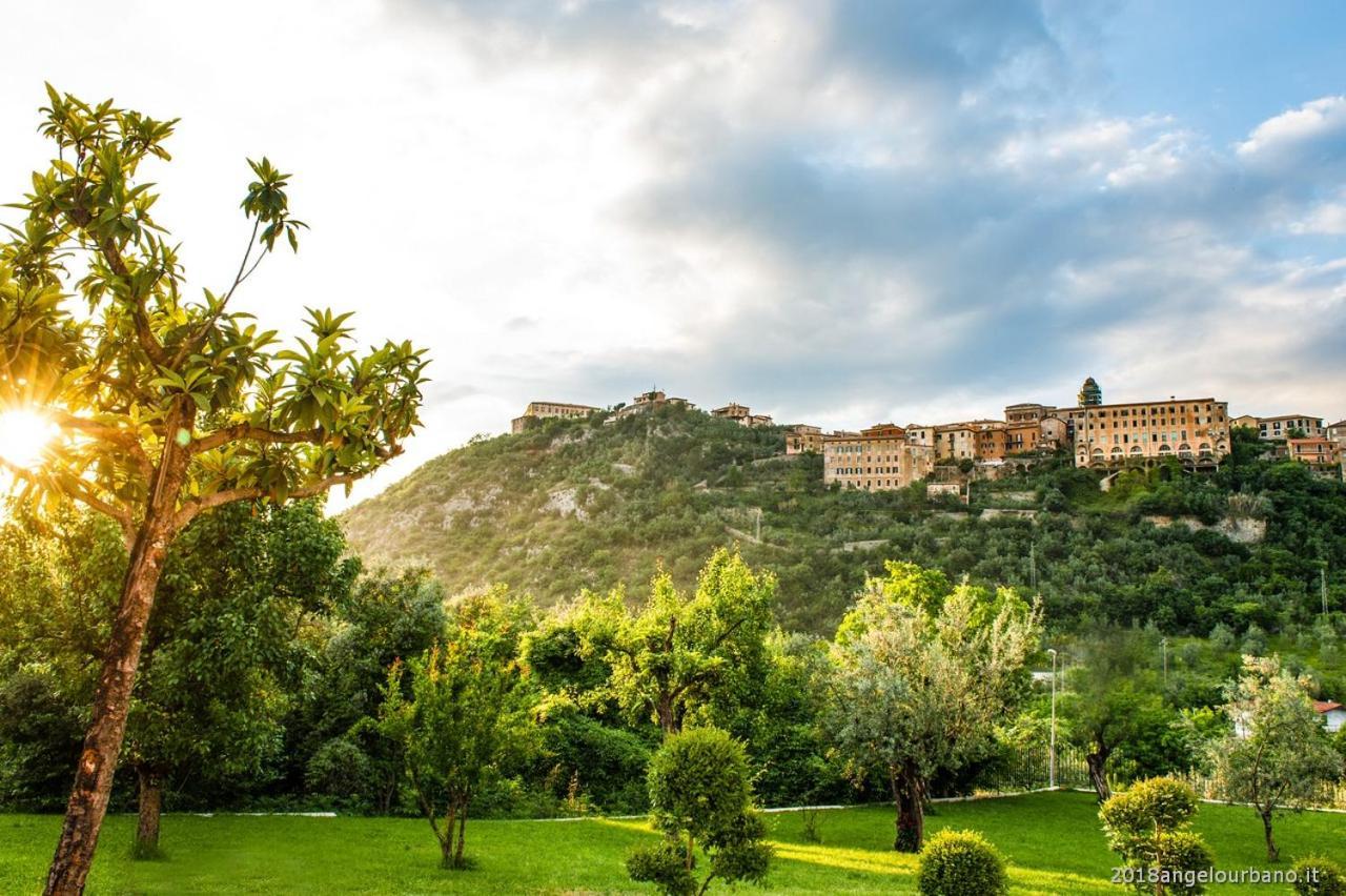הוילה Arpino Il Casale Della Regina מראה חיצוני תמונה
