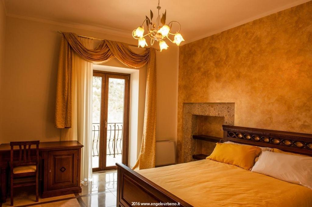הוילה Arpino Il Casale Della Regina מראה חיצוני תמונה